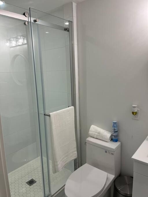 Lovely One Bedroom Condo With Free Parking Niagara Şelalesi Dış mekan fotoğraf